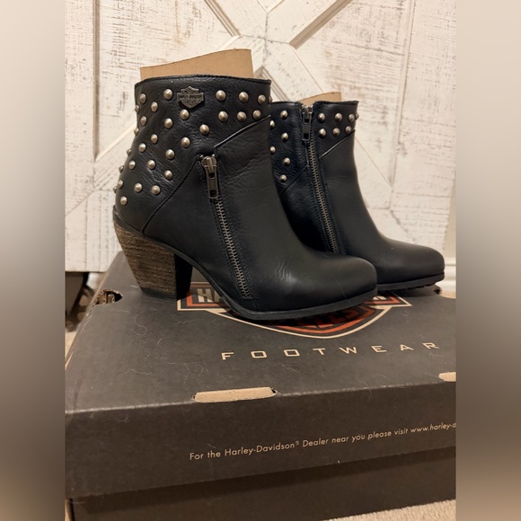 Harley-Davidson Women's Wexford Black Booties - Picture 3 of 10
